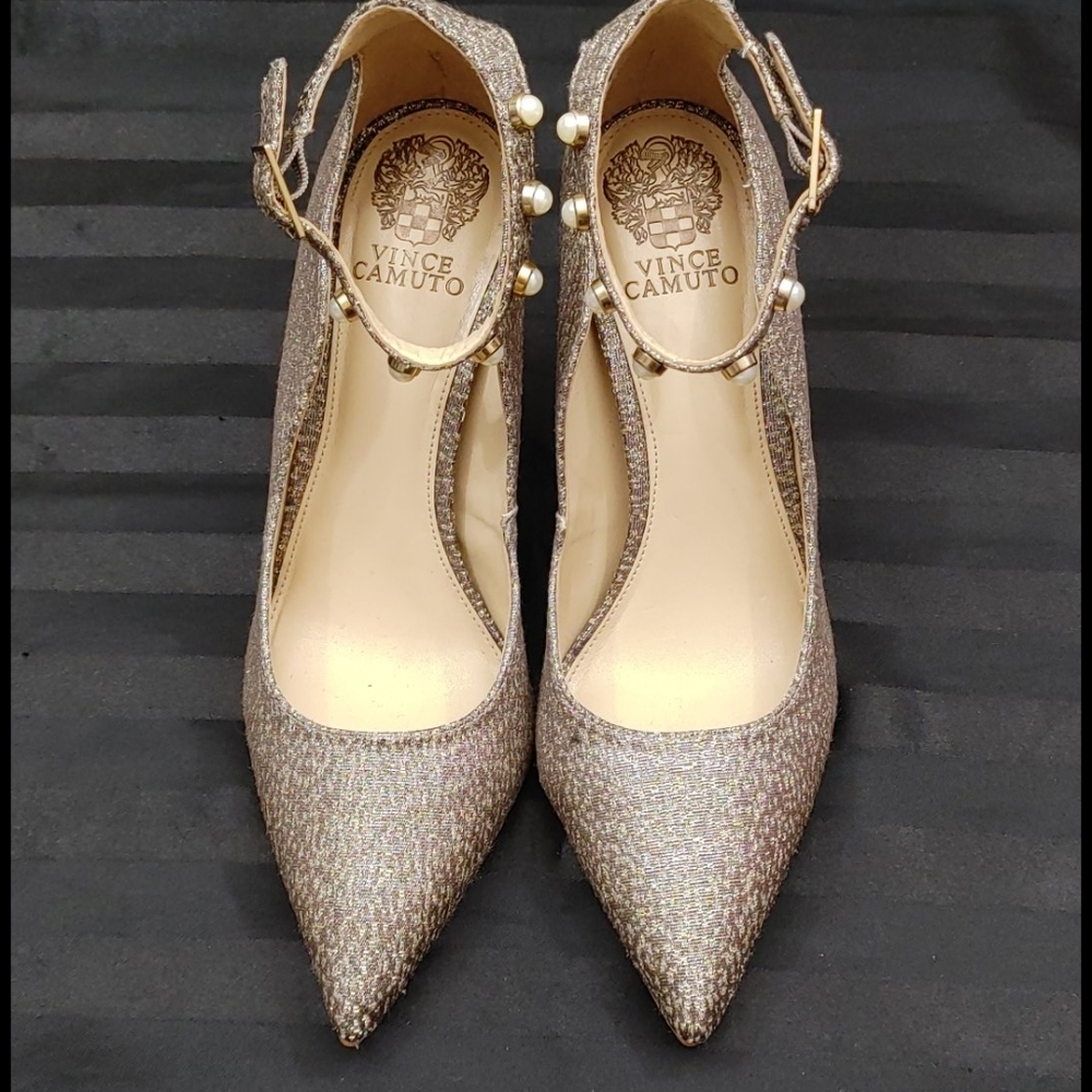Vince Camuto Shoes